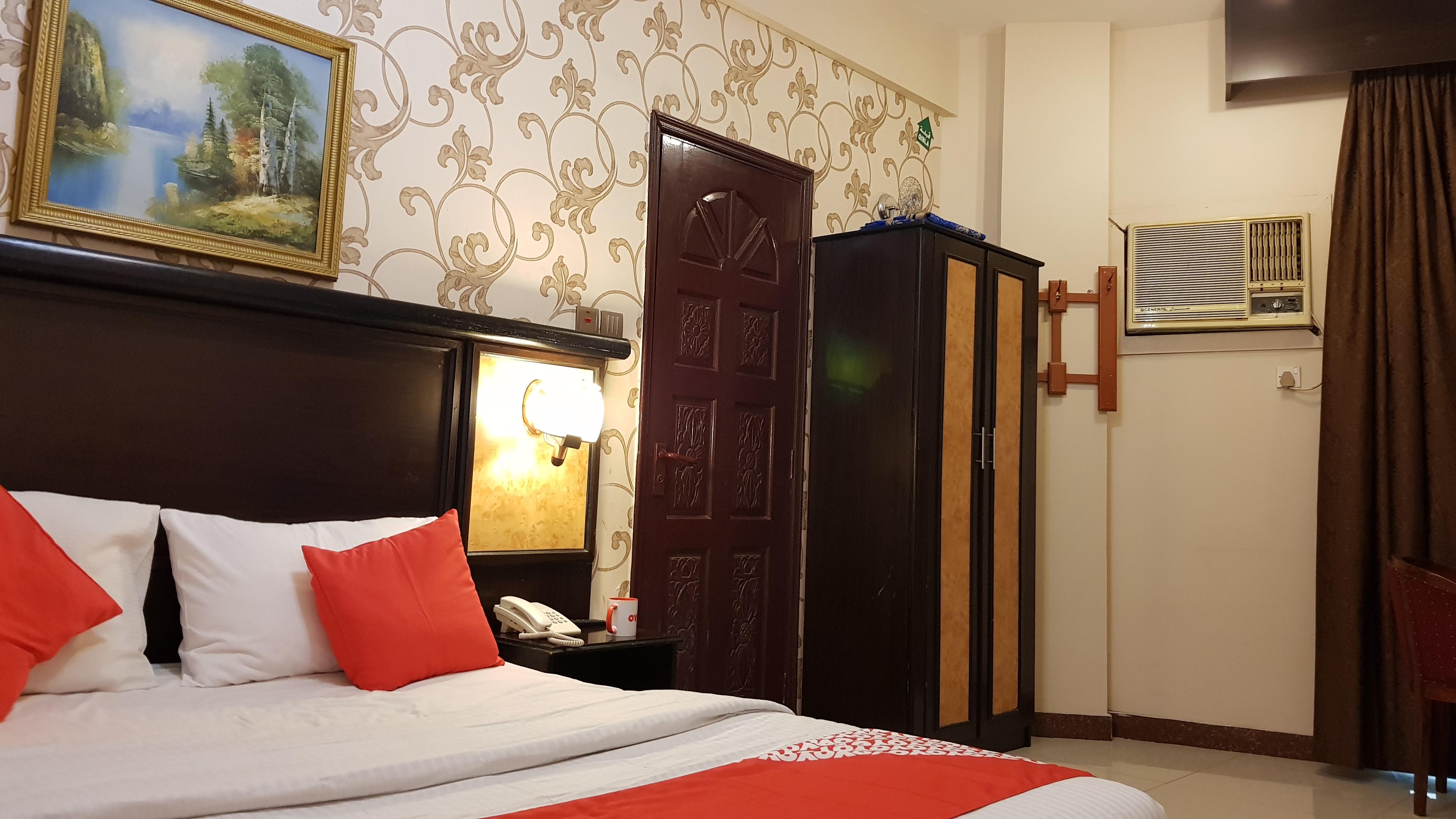 Oyo 491 Rahab Hotel Dubai Ngoại thất bức ảnh