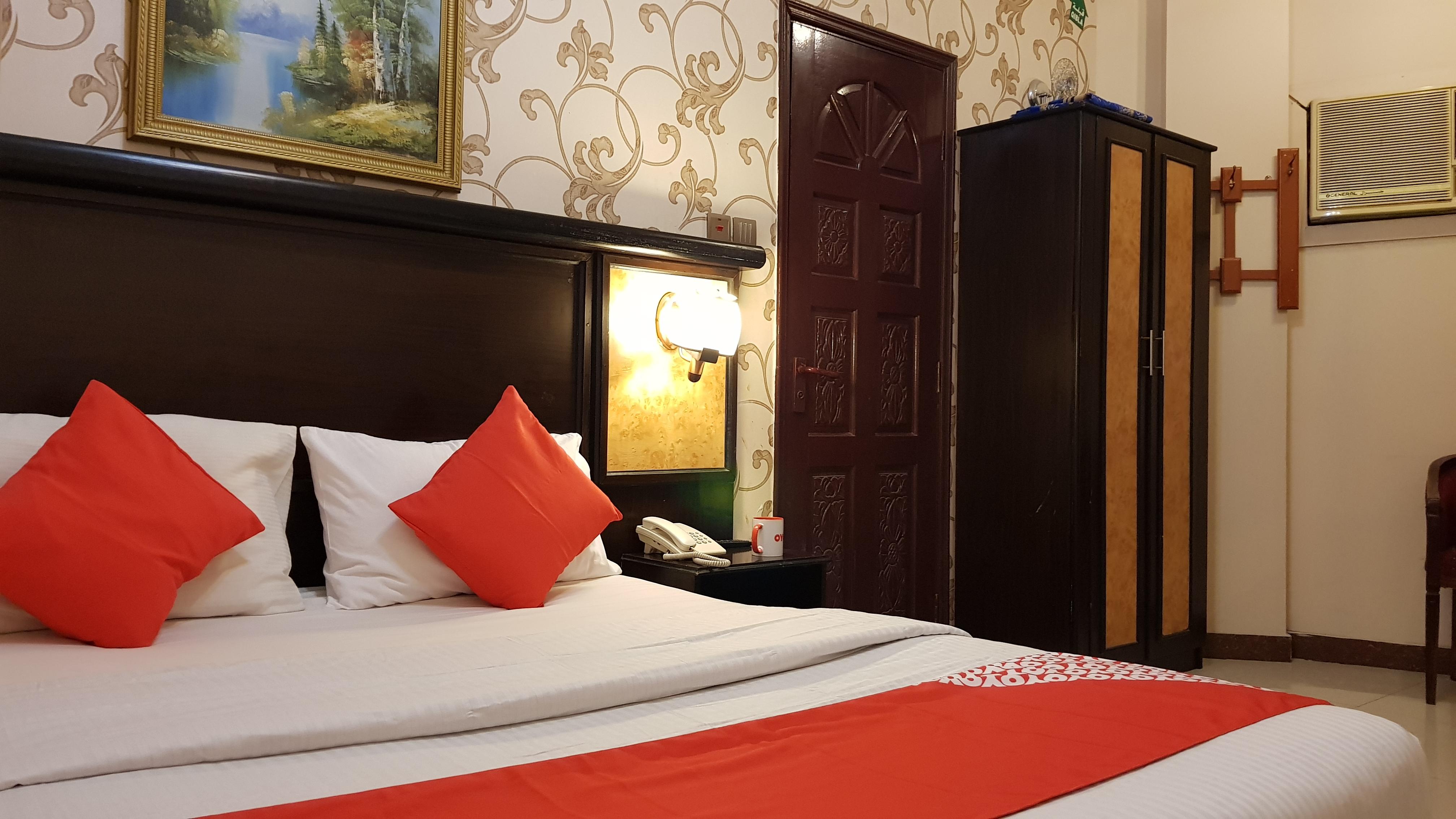 Oyo 491 Rahab Hotel Dubai Ngoại thất bức ảnh
