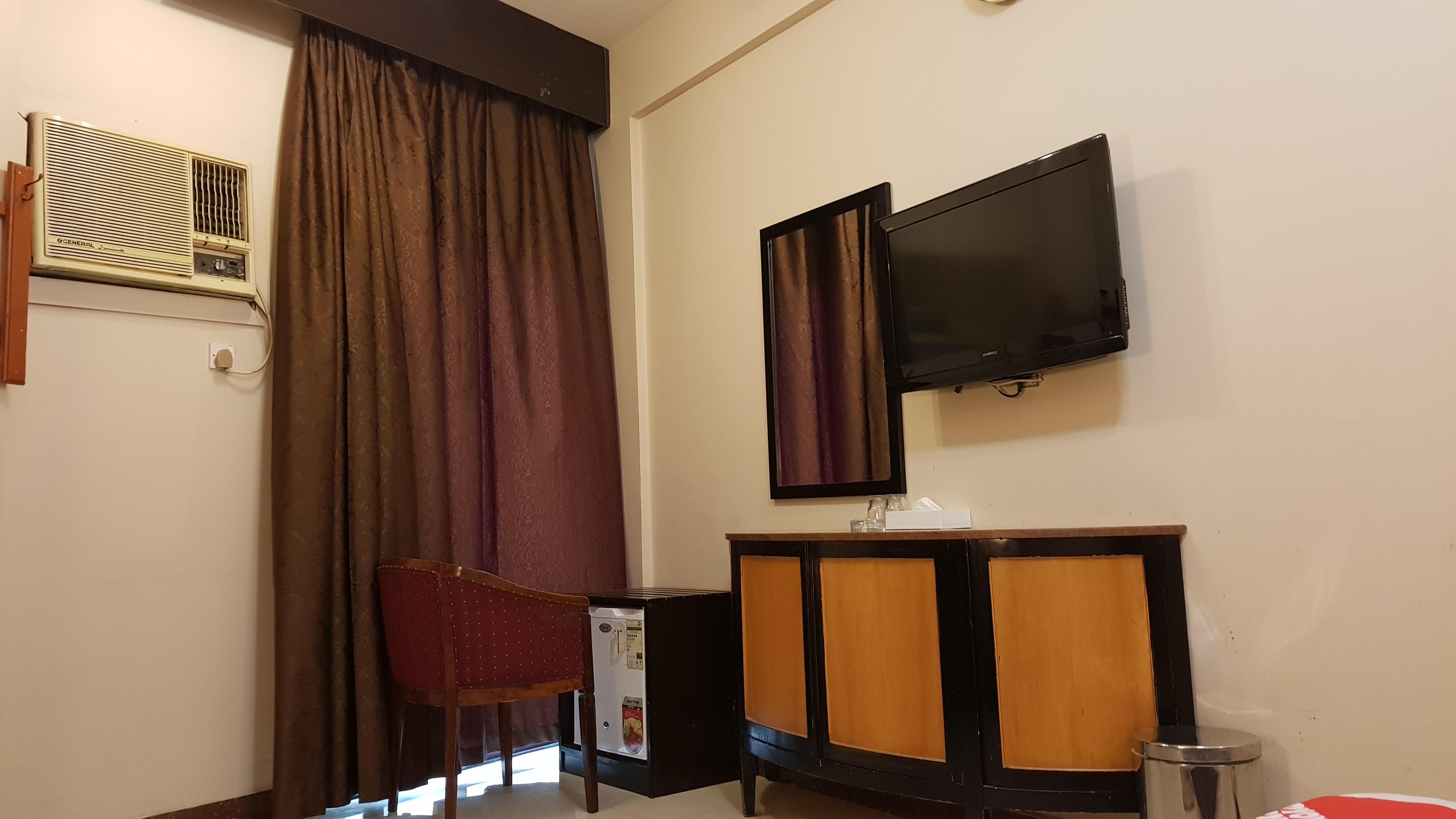 Oyo 491 Rahab Hotel Dubai Ngoại thất bức ảnh